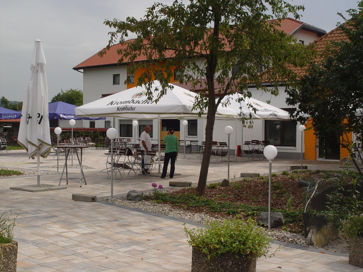 Landhotel Zum Kuhlen Grund Brensbach Exterior photo