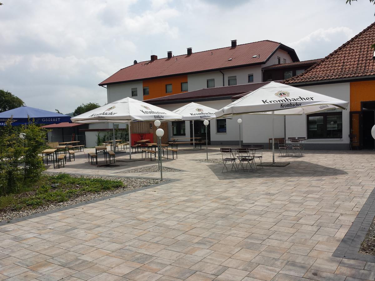 Landhotel Zum Kuhlen Grund Brensbach Exterior photo