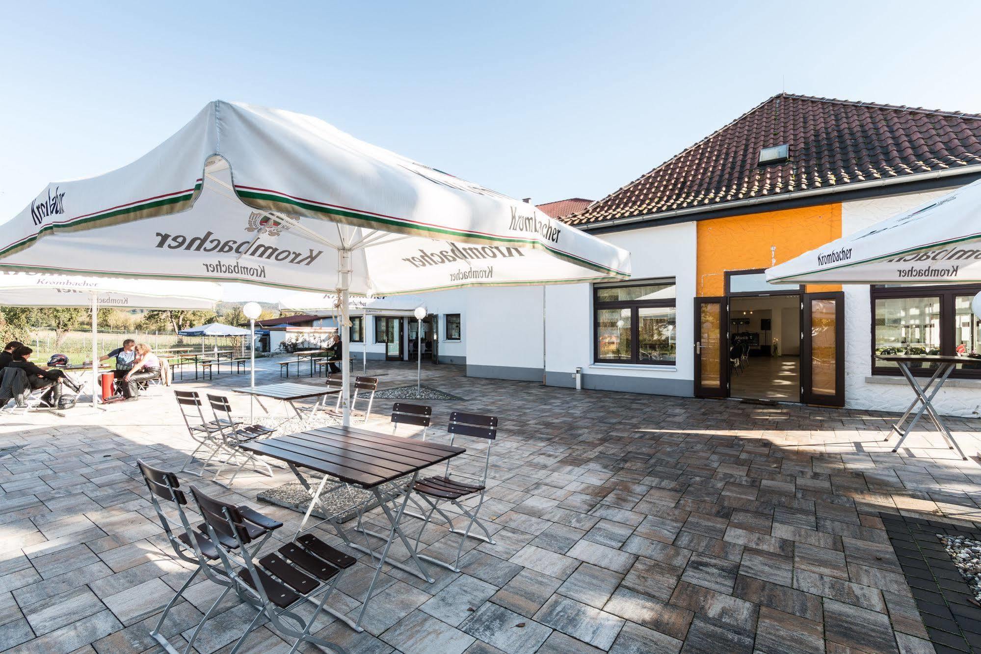 Landhotel Zum Kuhlen Grund Brensbach Exterior photo